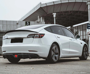 Becquet de diffuseur de lèvre de pare-chocs arrière en fibre de carbone de style <span class=keywords><strong>C</strong></span> pour Tesla Model 3 de 2016 à 2021 - Product Image 5
