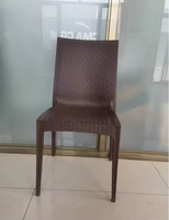 Meubles d'extérieur en gros : Table et chaise en plastique de haute qualité pour la restauration, les fêtes et les événements – Chaise de salle à manger empilable