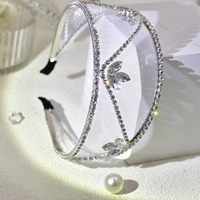 Serre-tête de mariée fait main en dentelle ajourée avec strass blancs, idéal pour mariage, quotidien, rendez-vous galants et fêtes