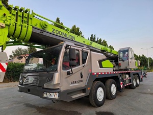Used Zoomlion 50 Ton All Terrain <b>Crane</b> with Sturdy Engine & Superior Lifting Performance - Product Image 3