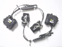 Pièces automobiles-Serrure de porte de voiture électrique pour Toyota Wish Noah Hiace Body Suction Soft-Closing Door Upgrade