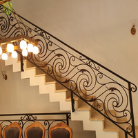 Nouvelles balustrades d'escalier en fer forgé à la main en acier métallique contemporain pour escaliers extérieurs balcon Villa cour centre commercial