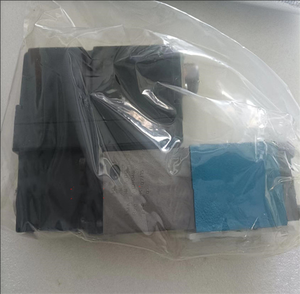Control Piloto Electrohidráulico KSDG4V-3-92L-40-M-U1-H7-11 220v KSDG4V-3 Direccional Proporcional - Product Image 1