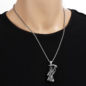 Collana con Ciondolo in Acciaio Inossidabile Lucidato Stile Hip-Hop, Regalo per Uomo, Motivo <span class=keywords><strong>Falce</strong></span> <span class=keywords><strong>della</strong></span> <span class=keywords><strong>Morte</strong></span>, Dio <span class=keywords><strong>della</strong></span> <span class=keywords><strong>Morte</strong></span> - Product Image 6