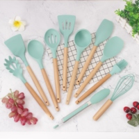 Ustensiles de cuisine résistants à la chaleur 12 pièces de spatule en silicone ensemble gadgets outils avec support manche en bois ensemble d'ustensiles de cuisine