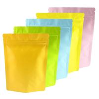 Sachets refermables personnalisés noir mat imprimés en gravure colorée, en aluminium, résistants à l'humidité, en PE, pour snacks et aliments pour animaux de compagnie