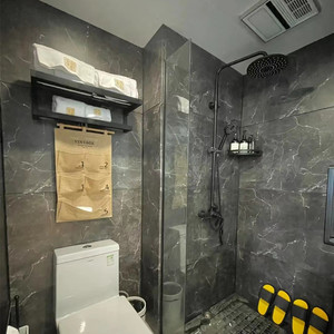 C70 <b>Prefab</b> <b>House</b> Sandwich Panel Modern Design Curved Shape Easy Installation Hotel Use - Product Image 3