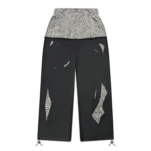 Pantalones Anchos con Estampado de Leopardo, Diseño Desgastado, Recortes y Parches, Cintura Elástica con Cordón, Estilo Urbano Y2K, 100% Algodón - Product Image 1