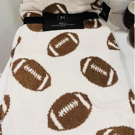 Football Throw Blanket Teen Adult Fleece Blanket Cosy Warm Football Blanket