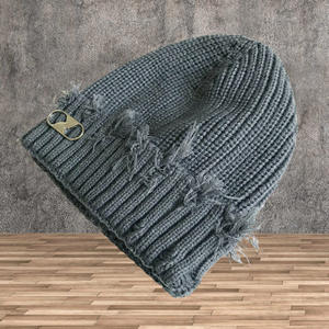 Gorro de punto de invierno a la moda para adultos, gorro frío desgastado versátil, gorro con puños de <span class=keywords><strong>Metal</strong></span> Vintage - Product Image 5
