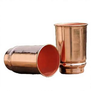 Vasos de Vino Reutilizables Transparentes de 16 oz con Logotipo Personalizado, Tapas de Cobre y Pajita para Vino, Té Boba y Refrescos, por HF CRAFTS - Product Image 4