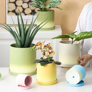 Pot de fleurs rond en céramique minimaliste nordique avec trou de drainage pour plantes succulentes, jardinières de bureau avec soucoupe - Product Image 1