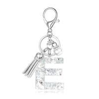 Porte-clés lettre B en cristal transparent avec pompon et perle, porte-clés alphabet brillant, pendentif de sac élégant plaqué argent, cadeau