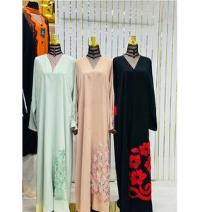 อาบายะห์คุณภาพหรูหราประดับลูกปัด เสื้อผ้าอิสลามสำหรับผู้หญิง สวมใส่สบาย เหมาะสำหรับใส่ลำลองและงานต่างๆ สำหรับการส่งออก - Product Image 4