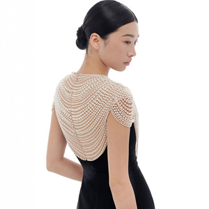 <span class=keywords><strong>ชุด</strong></span><span class=keywords><strong>ราตรี</strong></span>สีดำทรงดินสอยาวกรอมพื้น แต่งผ้าแคชเมียร์ลายเพชรแบบเรโทร ดีไซน์เก๋ไก๋สไตล์เวียดนาม - Product Image 4