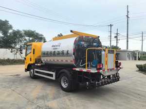 Weichai 151hp motore Mini 5cbm distributore bitume camion spargitore asfalto camion utilizzato per <span class=keywords><strong>cantiere</strong></span> stradale - Product Image 6