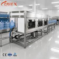 Ligne complète de mise en bouteille automatique 450 BPH pour le lavage, le remplissage et le bouchage de bouteilles d'eau de 5 gallons