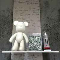 Sculpture d'animal en résine liquide, ours blanc embryonnaire, peint à la main, artisanat d'art fait main, décoration de la maison