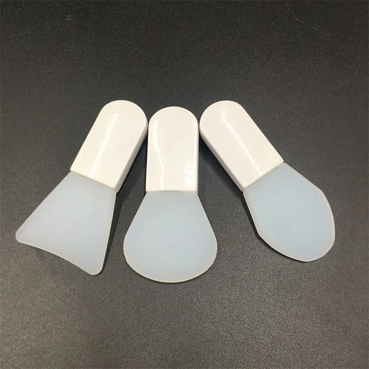 Mini espátula de silicone para maquiagem, escova portátil para cuidados com o rosto, ferramenta de beleza, espátula para maquiagem e lama facial