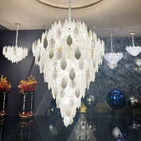 Lustre en verre blanc de luxe d'art de lustre moderne de feuille de verre soufflé à la main de salon de villa