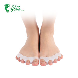 Toe <strong>Protector</strong> Spacer Foot Care Medical Silicone Gel Five-Hole Toe Separator <strong>Bunion</strong> <strong>Protector</strong> - Product Image 6
