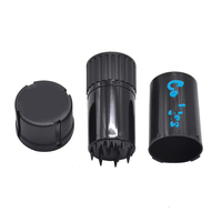 Vente en gros broyeur d'herbes en plastique portable avec logo personnalisé avec pot de stockage Accessoires pour fumer du tabac sec pour styles de couverture de voyage
