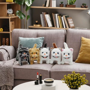 Juguete de Peluche Eléctrico para Niños con Diseño de Flores en el Cuello, Gato de Peluche Realista que Camina, Maulla y Mueve su Cola - Product Image 6