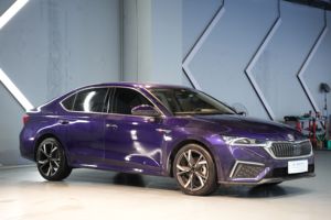 <span class=keywords><strong>Skoda</strong></span> <span class=keywords><strong>Octavia</strong></span> Pro TSI280 DSG Premium EA211 150PS <span class=keywords><strong>2021</strong></span>, 7DCT DQ200 FWD MQB EVO Sedán China6b, Techo Solar Panorámico, Luces LED - Product Image 3
