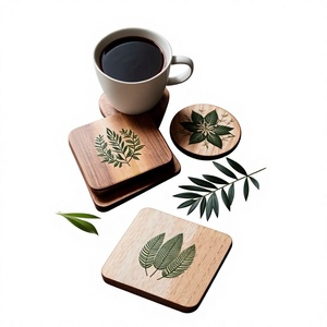 Posavasos de madera esmaltados con diseños decorativos para mesas de café, comedores y accesorios para el hogar - Product Image 1