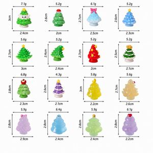 Figurines <span class=keywords><strong>de</strong></span> <span class=keywords><strong>mini</strong></span>-sapins <span class=keywords><strong>de</strong></span> Noël en résine en gros, styles variés pour décorations <span class=keywords><strong>de</strong></span> maisons <span class=keywords><strong>de</strong></span> poupées, villages <span class=keywords><strong>de</strong></span> Noël et scènes <span class=keywords><strong>de</strong></span> fêtes DIY - Product Image 2