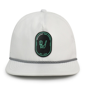 Boné Personalizado HS16 com Logo em Patch de Borracha PVC para Homens, Chapéu Impermeável com Furos Cortados a Laser, Boné Snapback - Product Image 3