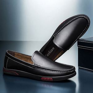 2026 Men Leather Shoes Slip‑On Design Stitched <b>Edge</b> Detail Non‑Slip Wear‑Resistant <b>Rubber</b> Sole Business Casual Moccasins for Men - Product Image 3