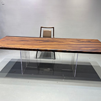 Table à manger en bois massif d'Amérique du Sud avec plateau en résine, design européen, pour la maison et l'hôtellerie