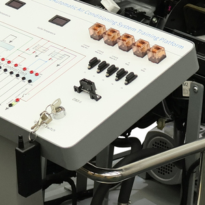 อุปกรณ์ฝึกอบรมระบบปรับอากาศยานยนต์พร้อมระบบควบคุมอิเล็กทรอนิกส์อัตโนมัติสำหรับระบบการสอน HVAC ยานยนต์ - Product Image 6