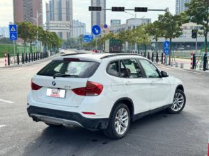 <span class=keywords><strong>BMW</strong></span> X1 2.0T - Edición Fashion Upgrade, SUV Usado en Venta, Gasolina, Volante a la Izquierda, Vehículo de <span class=keywords><strong>Segunda</strong></span> <span class=keywords><strong>Mano</strong></span> - Product Image 2