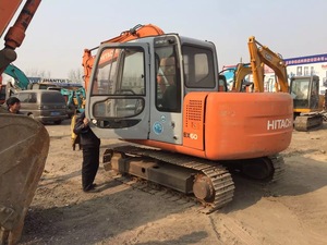 Excavatrice Hitachi EX60 d'occasion à vendre Excavatrice sur chenilles de 120 tonnes pour la construction - Product Image 3