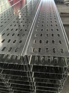 Vente en gros à prix réduit de chemins de câbles perforés galvanisés à chaud, fabriqués par une usine chinoise - Product Image 6