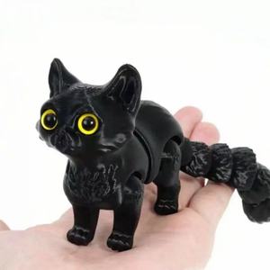 Jouet chaton en verre imprimé en 3D avec queue articulée et poseable pour la maternité - Product Image 1