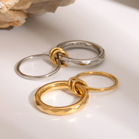 INS conception inhabituelle en acier inoxydable bicolore bijoux de mode étanche Double couche mince plaine anneaux empilés pour les femmes