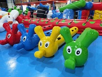 Équipement de construction d'équipe amusant gonflable punaise gonflable course jeux de sport de saut de saucisse gonflable avec la meilleure qualité