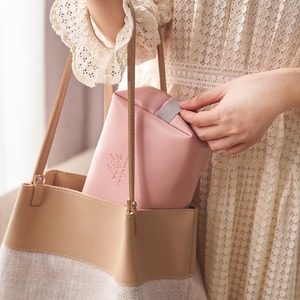 Bolsa de Viaje de Piel Vegana Personalizada al por Mayor para Joyería, Bolsa de Maquillaje con Cierre de Cremallera a la Moda, Patrón de Letras, PU, Pedido Personalizado - Product Image 3