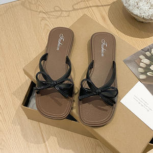 Sandalias de Mujer Transpirables, Versátiles para Exteriores, Antideslizantes y Resistentes al Desgaste, Disponibles en Todas las Tallas, Tendencia de Moda de Verano - Product Image 2