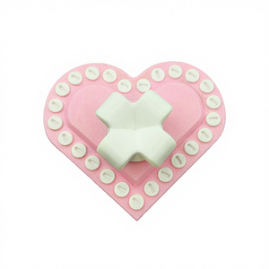 Caja de Regalo de Plástico con Forma de Corazón para Bromas Irritantes, Caja Sorpresa Decorativa y Trucada para los Destinatarios - Product Image 1