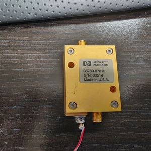 وحدة تحكم برمجة PLC أصلية جديدة جاهزة للتسليم 08780-67012 للأتمتة الصناعية - Product Image 1