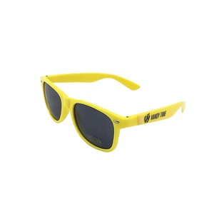 Unisex Fashion Colorful PC <b>Frame</b> Polarized Sun Glasses Custom Logo Printed UV Protection Plastic Sunglasses - Product Image 3