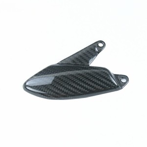 Protector de Talón de Fibra de Carbono Seca 3K para MV Agusta Superveloce 800 2020+ - Protector de Reposapiés para Motocicleta - Piezas de Competición - Product Image 4