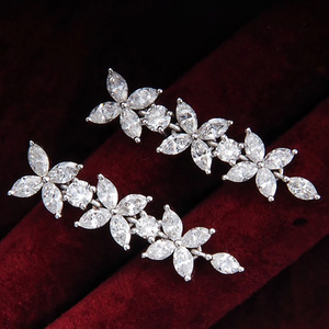 Orecchini a Farfalla con Zirconia Cubica Marquise per Donne, Gioielli Pendenti Lunghi con Motivi Floreali - Product Image 3