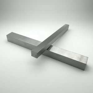 Barre carrée en <span class=keywords><strong>acier</strong></span> au carbone ASTM A283 Grade C, ultra durable, traitée, 22 mm x 22 mm, longueur 6 m, pour conduite de pétrole - Product Image 1
