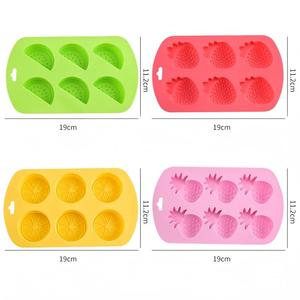 Juego de Bandejas para Cubitos de Hielo con Forma de Frutas de Verano, Moldes de Silicona con Forma de Sandía y Fresa - Product Image 4