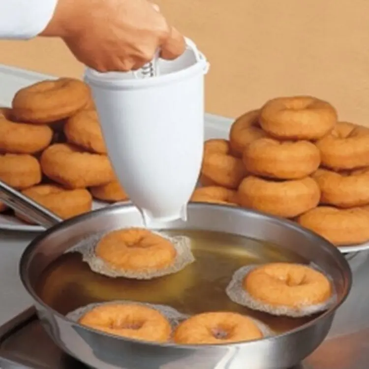 Máy Làm Bánh Donut Tự Làm Sáng Tạo Dụng Cụ Làm Bánh Donut Bằng Nhựa Khuôn Bánh Donut Nhanh Chóng Và Dễ Dàng Dụng Cụ Làm Bánh Ngọt Bánh Ngọt Tự Làm Dụng Cụ Nhà Bếp